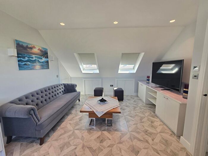 1 Bedroom Flat To Rent In Nightingale Road, , Edmonton, N9