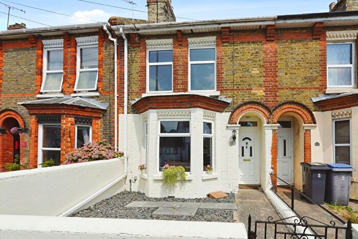 2 Bedroom Terraced House For Sale In Buckland Avenue, Dover, Kent, CT16