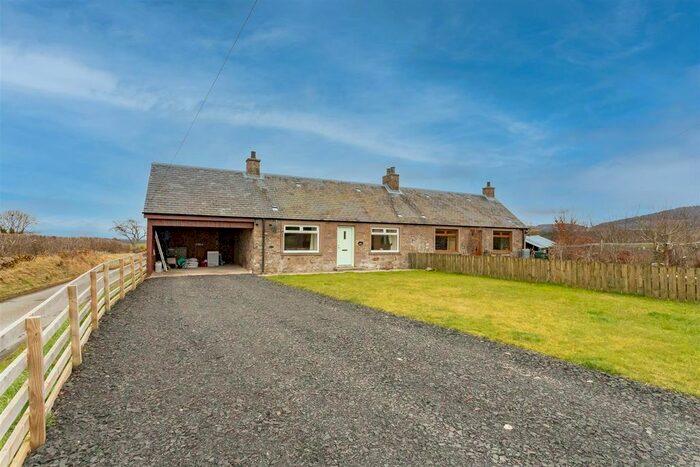 2 Bedroom Semi-Detached Bungalow For Sale In Mill Of Peattie Farm Cottage, Coupar Angus, Blairgowrie, PH13