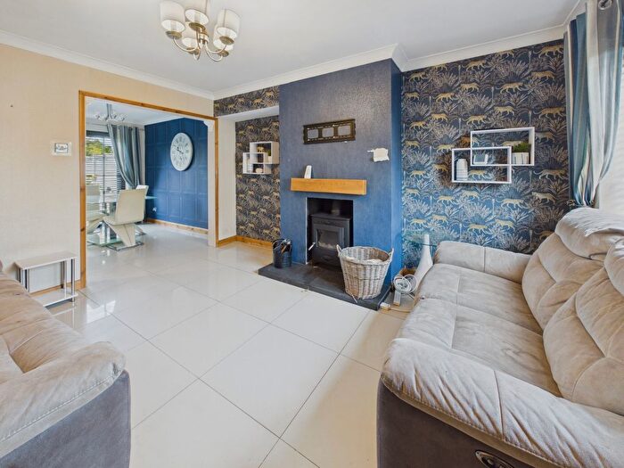 3 Bedroom Semi-Detached House For Sale In Bryn Mawr, Crew Green, Shrewsbury, Powys, SY5
