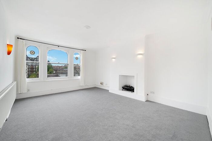 2 Bedroom Flat To Rent In Abercorn Place, St John's Wood, NW8