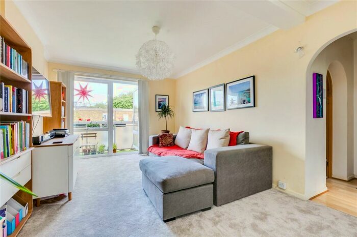 1 Bedroom Flat To Rent In Colinsdale, Camden Walk, Angel, London, N1