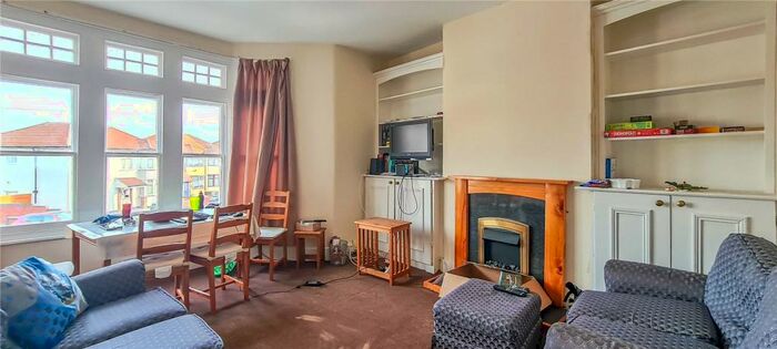 4 Bedroom Apartment To Rent In Oldbury Court Road, Fishponds, Bristol, BS16