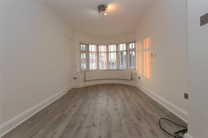 Studio To Rent In Wilton Road, Cockfosters, Barnet, EN4