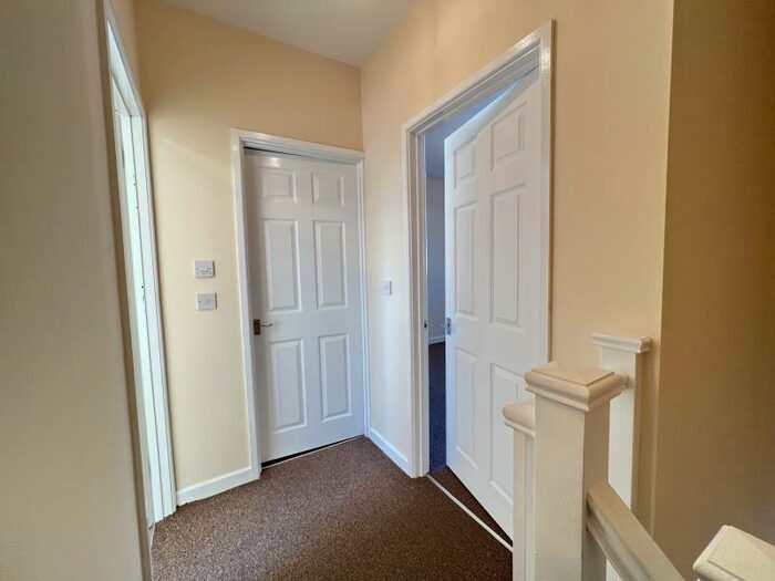 2 Bedroom Terraced House To Rent In Park Avenue, Attleborough, Nuneaton