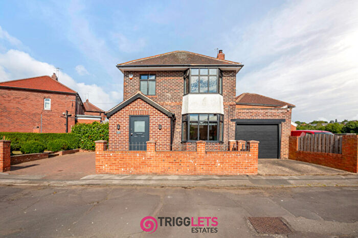 3 Bedroom Detached House For Sale In The Croft, Elsecar, Barnsley, S74