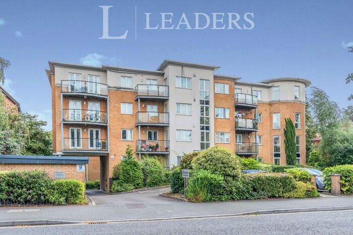 1 Bedroom Apartment To Rent In Hill Lane, Southampton, SO15