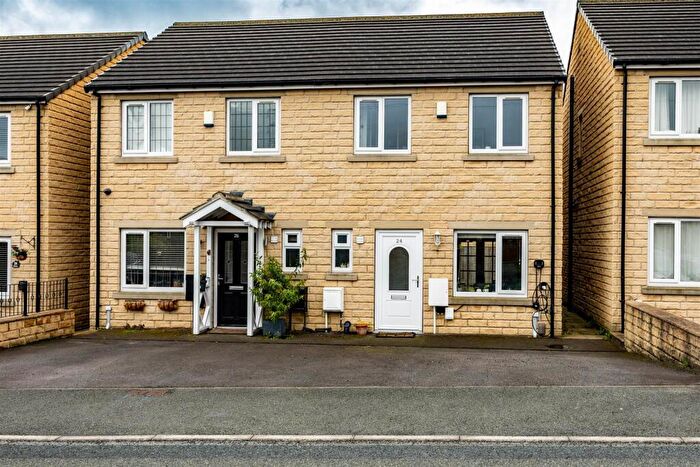 3 Bedroom Semi-Detached House For Sale In Belgrave Avenue, Halifax, HX3