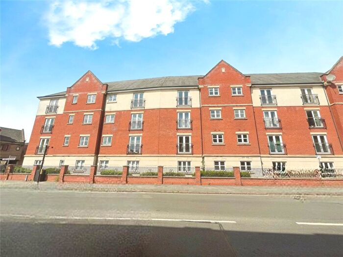 2 Bedroom Flat For Sale In Manor Gardens Close, Loughborough, Leicestershire, LE11