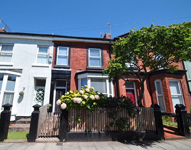 3 Bedroom Terraced House For Sale In Albert Road, Waterloo, L22