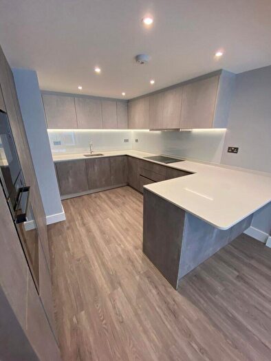 3 Bedroom Flat To Rent In Bedroom Flat – Wilberforce Road, Finsbury Park, N4