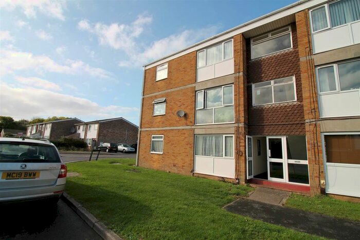 2 Bedroom Property To Rent In Larch Way, Patchway, Bristol, BS34