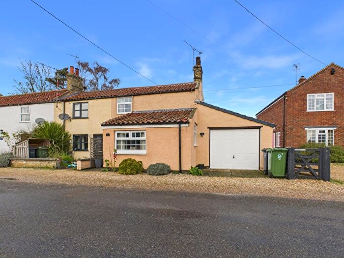 2 Bedroom End Of Terrace House For Sale In Whin Common Road, Tottenhill, King's Lynn, PE33