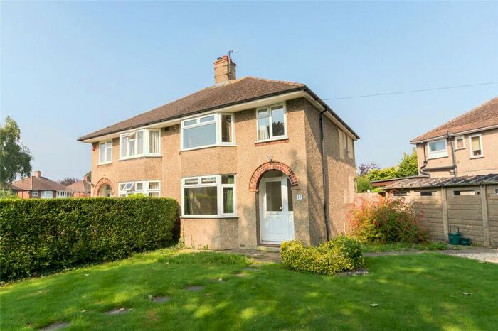 3 Bedroom Semi-Detached House To Rent In Marsh Lane, Headington., OX3