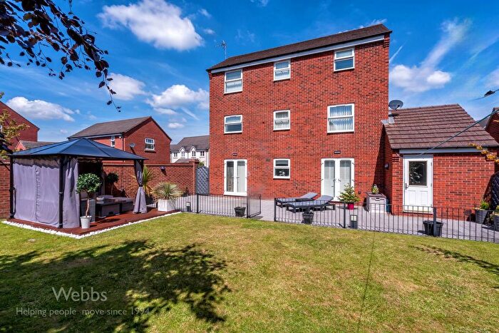 6 Bedroom Detached House For Sale In Lupin Drive, Huntington, WS12