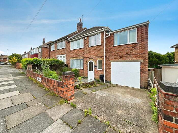 5 Bedroom Semi-Detached House For Sale In Jean Drive, Leicester, Leicestershire, LE4