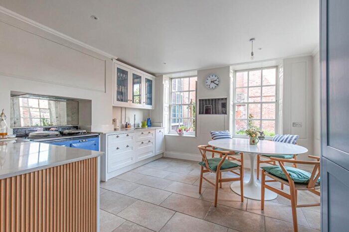 2 Bedroom Town House For Sale In Norwich, NR3