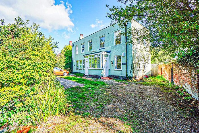 1 Bedroom Flat For Sale In The Green, St. Leonards-On-Sea, TN38
