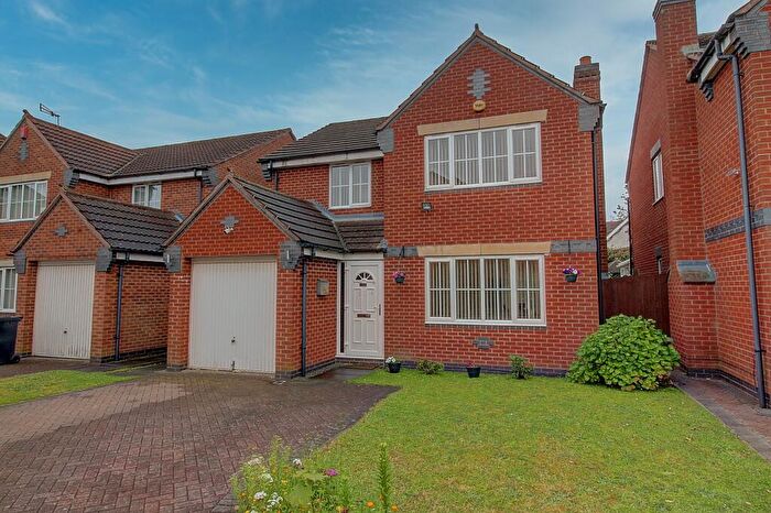 4 Bedroom Detached House For Sale In Skelwith Rise, Nuneaton, CV11