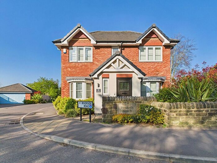 3 Bedroom Detached House For Sale In Liverpool Road, Rufford, L40