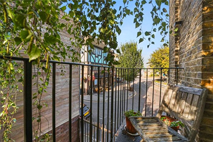 1 Bedroom Detached House For Sale In Bermondsey Wall East, Bermondsey, London, SE16