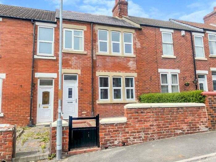 3 Bedroom Terraced House To Rent In Matfen Terrace, Newbiggin-by-the-Sea, Northumberland, NE64