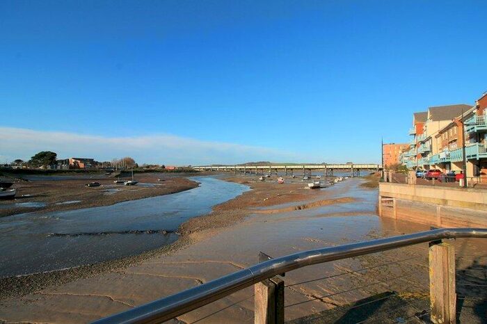 2 Bedroom Apartment To Rent In Carrick Walk, Broad Reach Mews, Shoreham By Sea, BN43