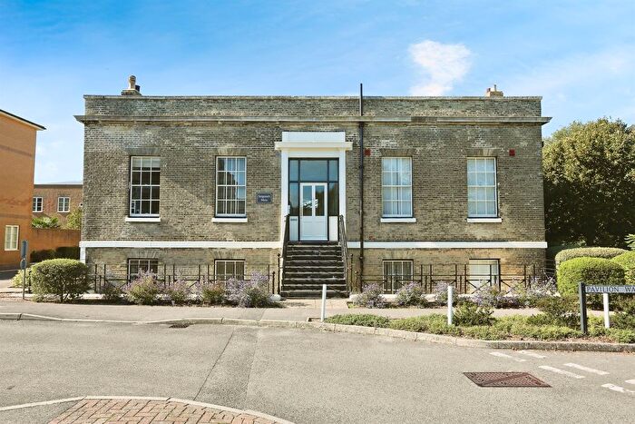 1 Bedroom Flat For Sale In Pavilion Way, Gosport, PO12