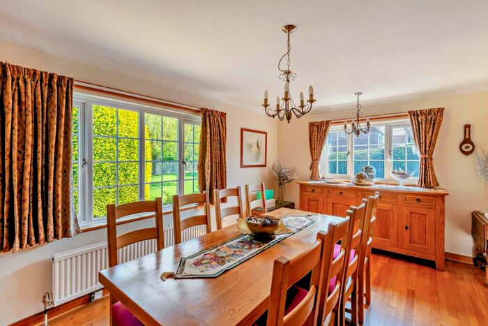 4 Bedroom Detached House For Sale In Vicarage Lane, Tillingham, Southminster, Essex, CM0