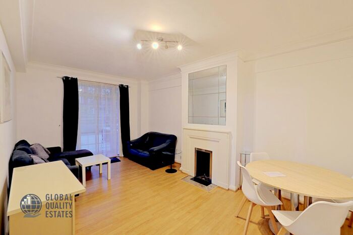 3 Bedroom Flat To Rent In Gloucerter Place, London, NW1