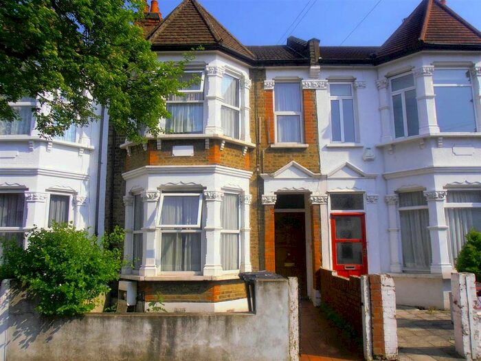 4 Bedroom Terraced House To Rent In Boundary Road, London, N22