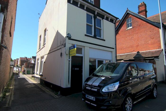 1 Bedroom Flat To Rent In Highland Road, Portsmouth, PO4