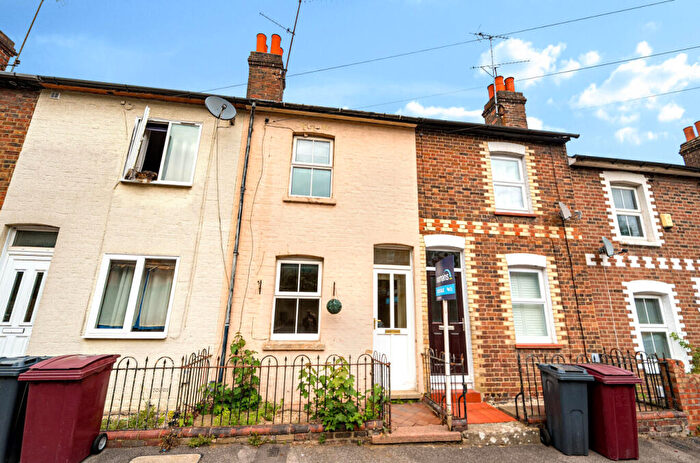 2 Bedroom Terraced House For Sale In Alpine Street, Reading, Berkshire, RG1