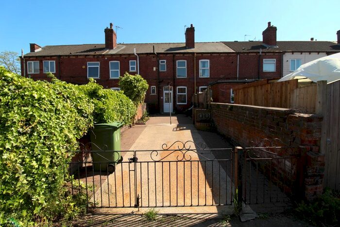 2 Bedroom Terraced House To Rent In Hunt Street, Castleford, WF10
