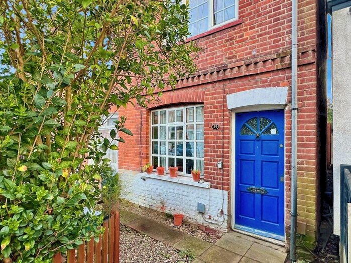 3 Bedroom Property To Rent In Bishop Road, Chelmsford, Essex, CM1