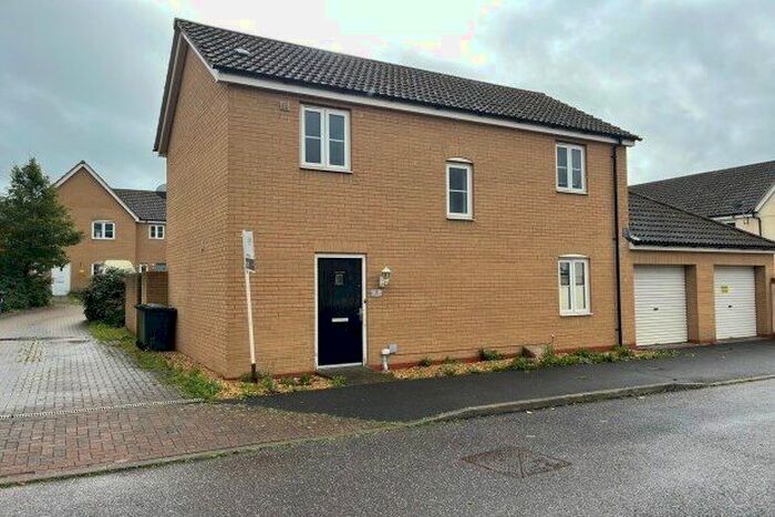 3 Bedroom Property To Rent In Robert Davy Road, Exeter, EX2