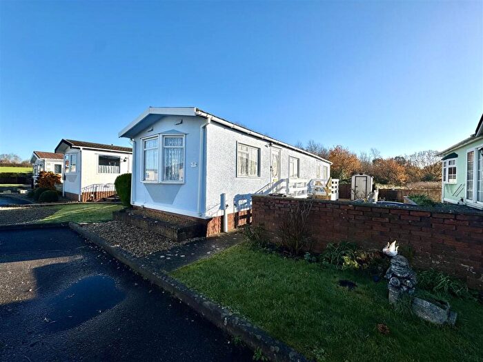 2 Bedroom Park Home For Sale In Severn Bridge Park Homes, Beachley, Chepstow, NP16