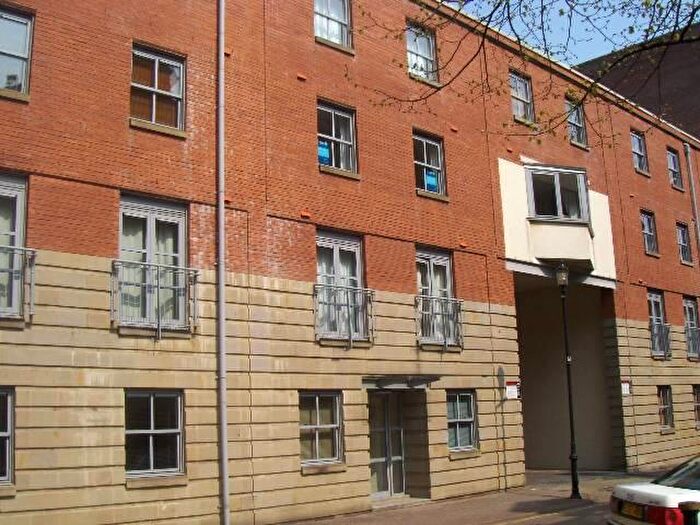 1 Bedroom Flat To Rent In St James Mansions, Mount Stuart Square, Cardiff Bay, CF10
