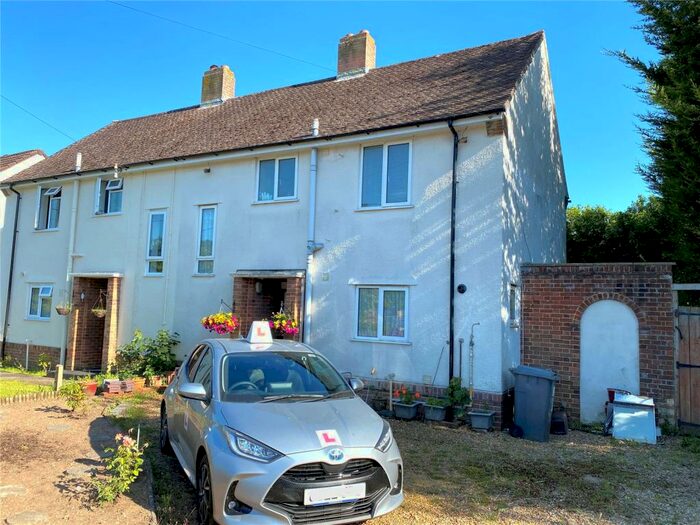 Houses for sale & to rent in BH11 8EP, Maclean Road, Kinson South