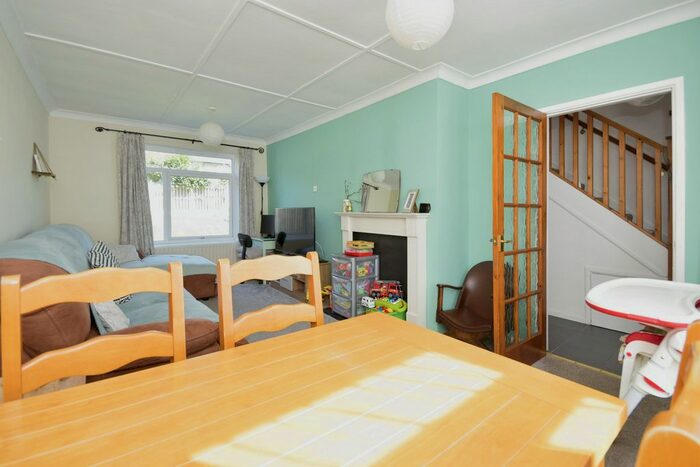 2 Bedroom Semi-Detached House For Sale In Lupton Crescent, Sheffield, S8