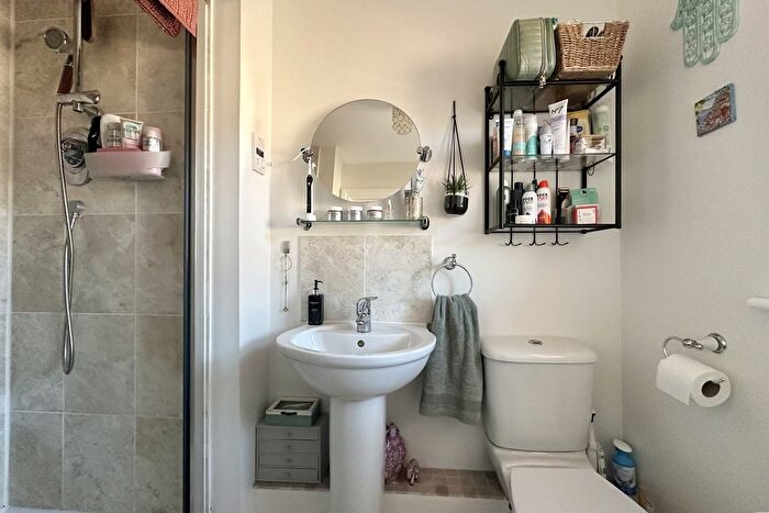 3 Bedroom Terraced House For Sale In Waterers Way, Bagshot, GU19