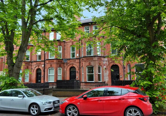 5 Bedroom Apartmentses For Sale In One Bedroom Apartments @, Ulsterville Avenue, Belfast, BT9