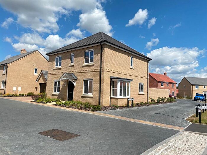 4 Bedroom Detached House For Sale In Jubilee Park, Wrentham, Beccles, NR34