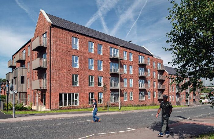 2 Bedroom Apartment To Rent In King Street West, Stockport, Greater Manchester, SK3