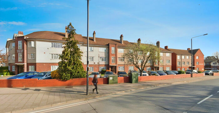 2 Bedroom Flat To Rent In Gayton Court, Gayton Road, Harrow On The Hill, Harrow, HA1