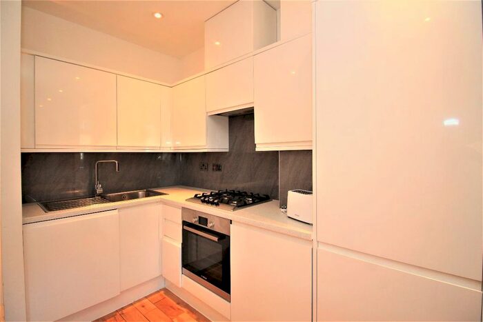 Studio To Rent In Shirley Street, Canning Town, E16