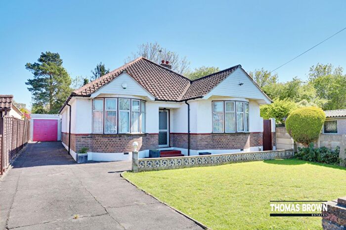 3 Bedroom Detached Bungalow For Sale In Haileybury Road, Orpington, BR6