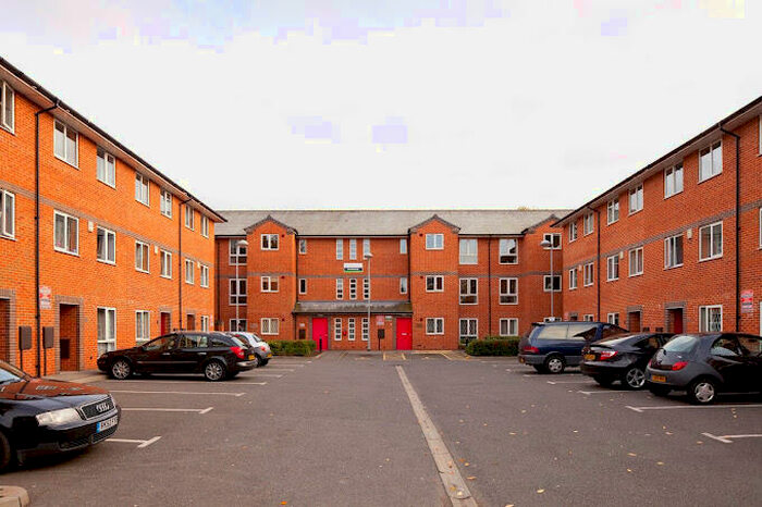 4 Bedroom Property To Rent In , Brookside, Kedleston Street, &#;Derby, DE1