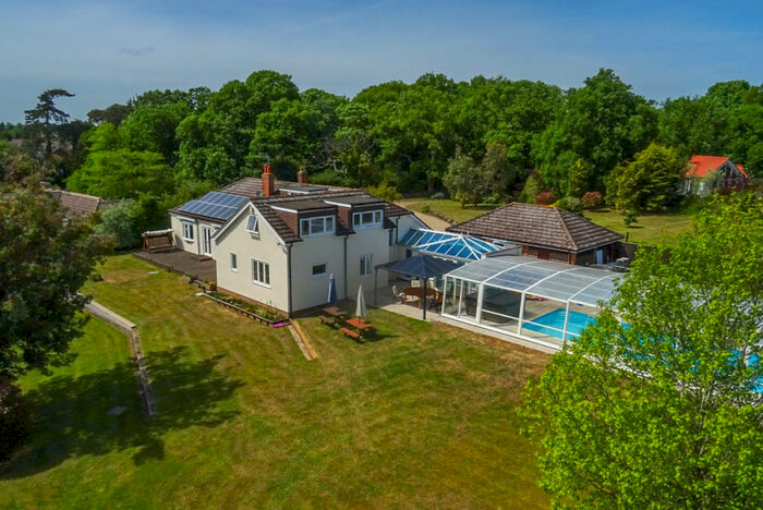 4 Bedroom Detached House For Sale In The Street, Little Bealings, IP13