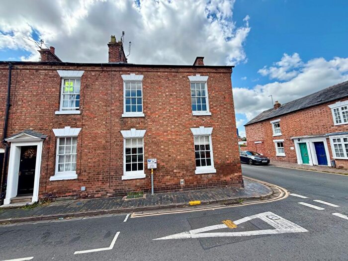 3 Bedroom House To Rent In New Street, Stratford-upon-Avon, CV37